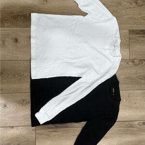 Hollister Men's Long Sleeve Thermal Shirts  - Black and White